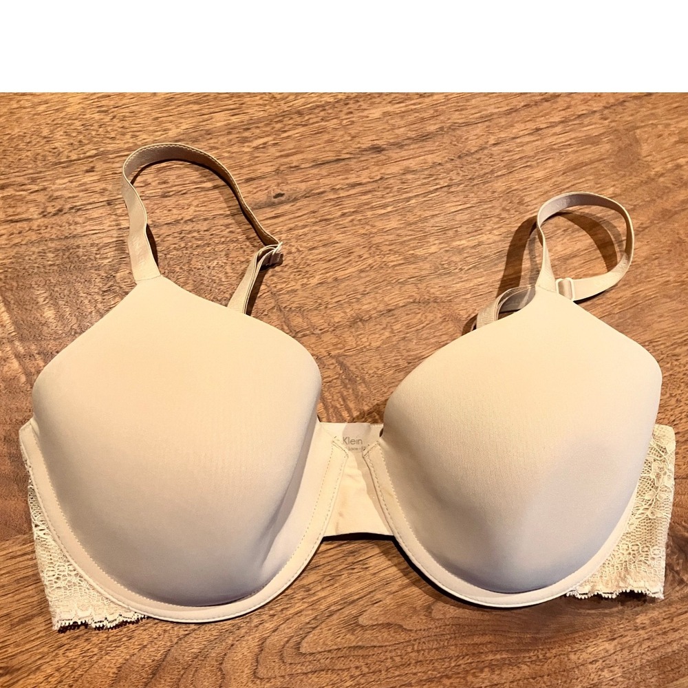 Calvin Klein Seductive Comfort Lotus Floral Lace Bra Nude Beige F3004 Underwire